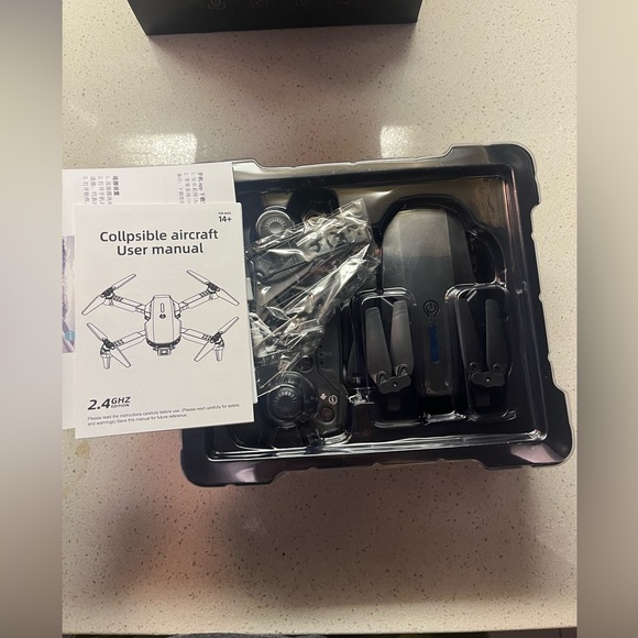 Drone Unmanned aerial vehicle with camera New in Box - Picture 2 of 6